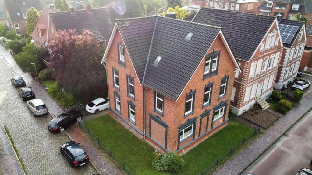 Charmante Altbauwohnung An Der Kesselschleuse 3 Emden Exteriér fotografie